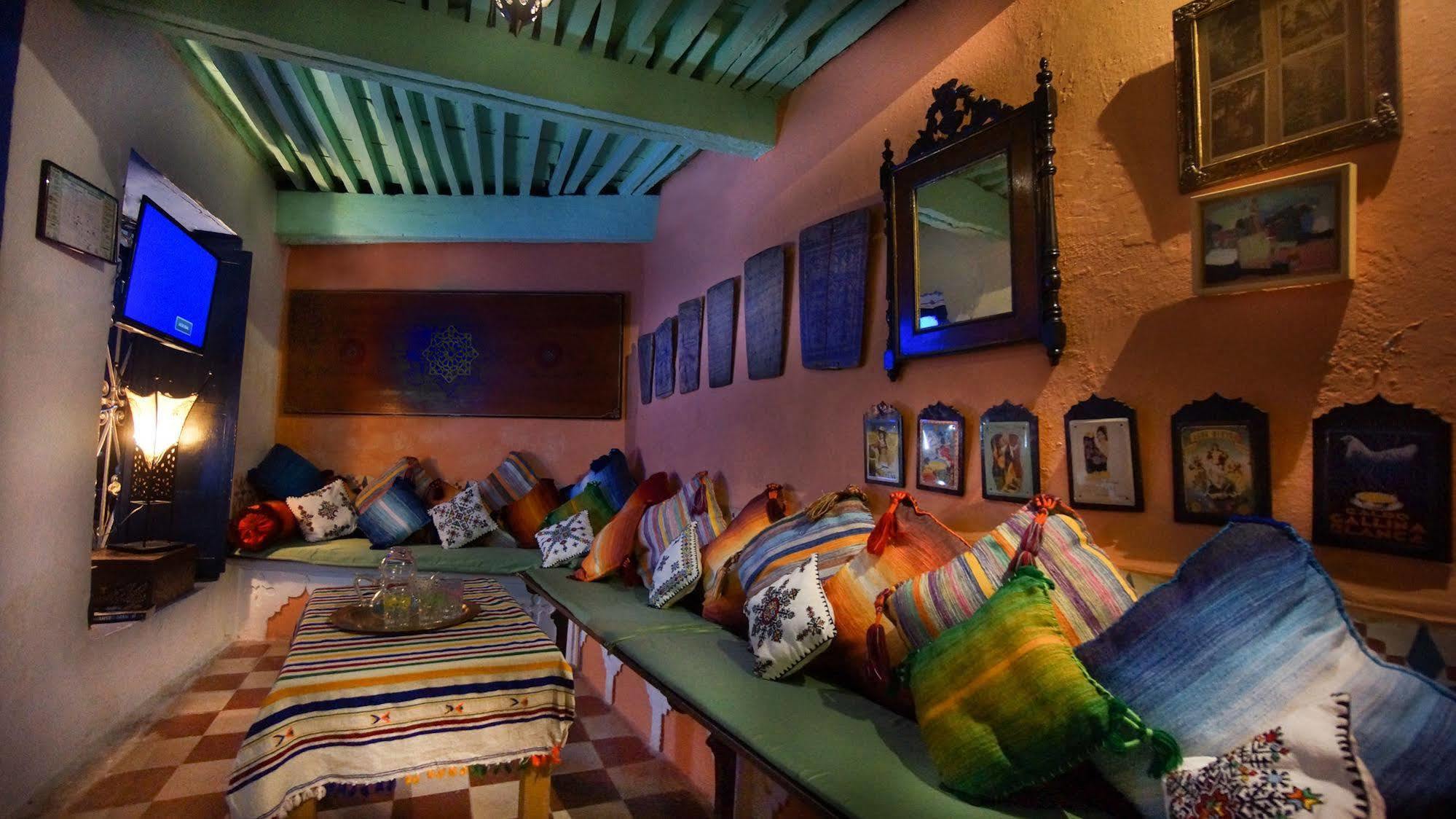 Hotel Casa Miguel Чефчауен Екстериор снимка
